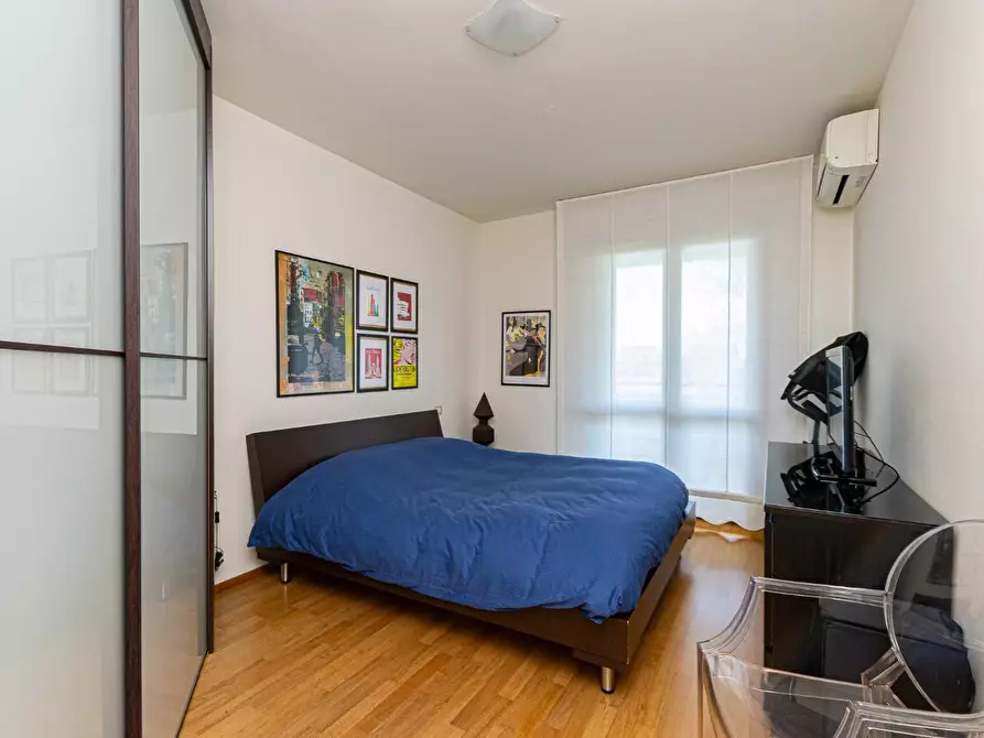 Immagine 21 di Appartamento in vendita  a Pontedera