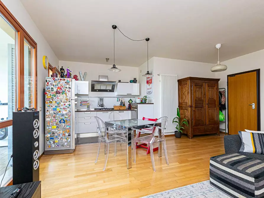 Immagine 8 di Appartamento in vendita  a Pontedera