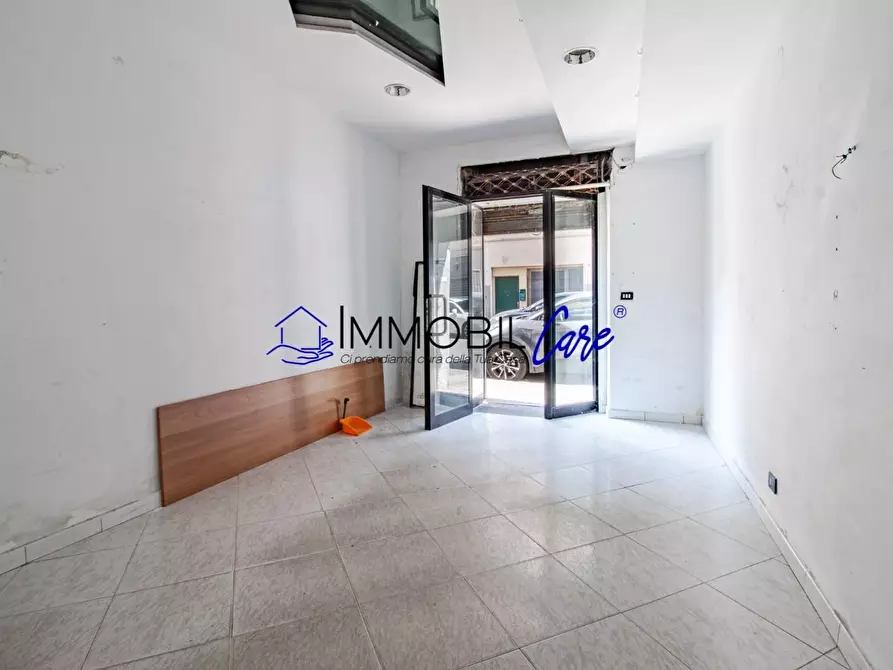 Immagine 4 di Locale commerciale in vendita  a Livorno