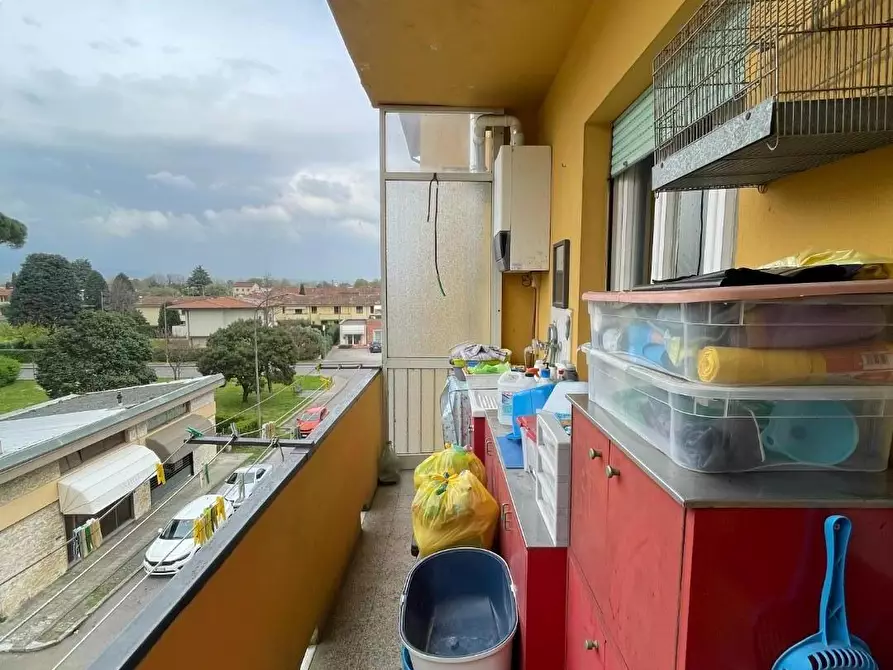 Immagine 19 di Appartamento in vendita  a Lucca