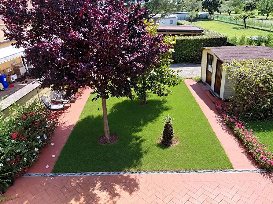 Immagine 55 di Casa bifamiliare in vendita  a Cascina