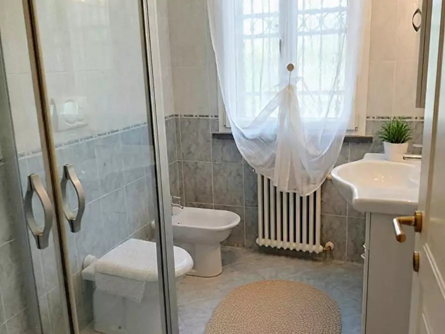 Immagine 25 di Casa bifamiliare in vendita  a Cascina