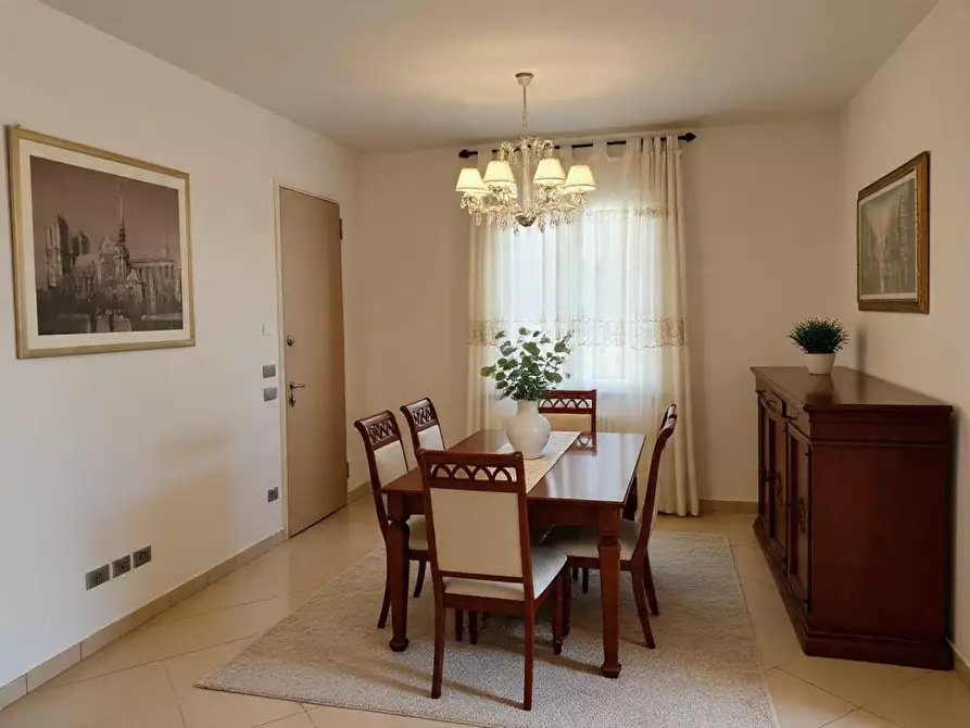 Immagine 14 di Casa bifamiliare in vendita  a Cascina