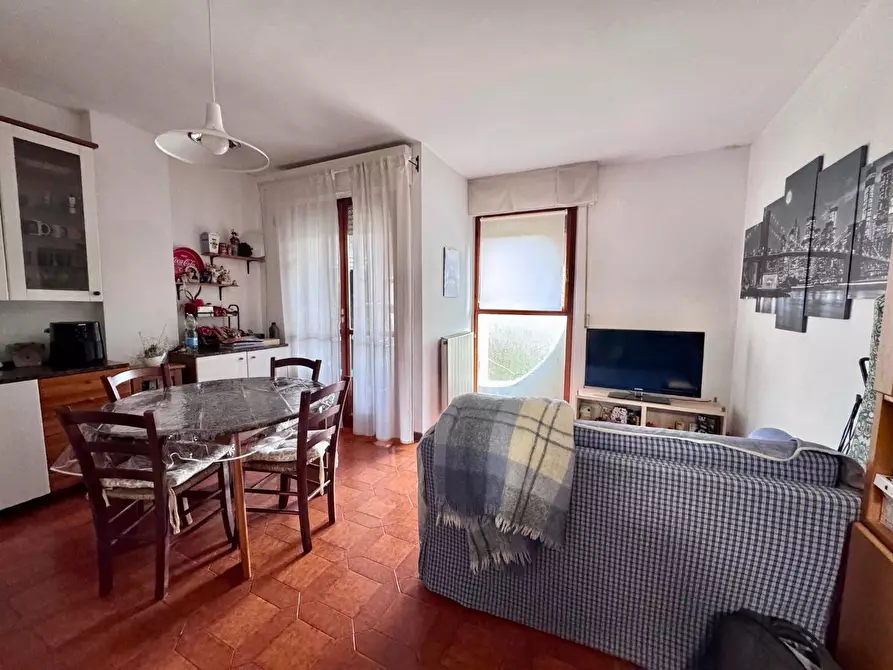 Immagine 2 di Appartamento in vendita  a Pisa