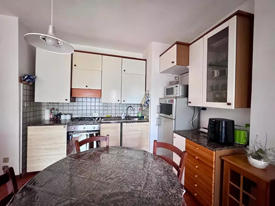 Immagine 3 di Appartamento in vendita  a Pisa