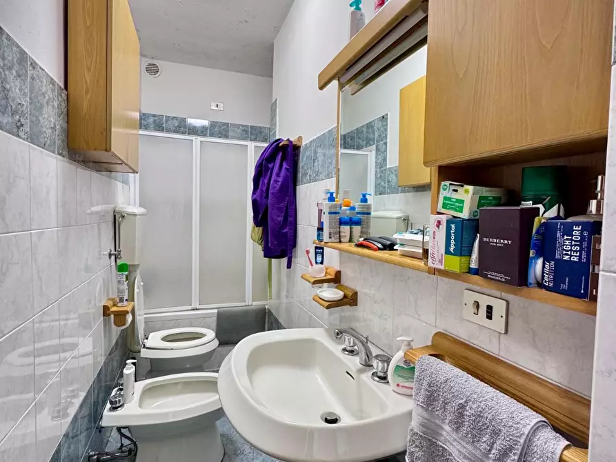 Immagine 10 di Appartamento in vendita  a Pisa