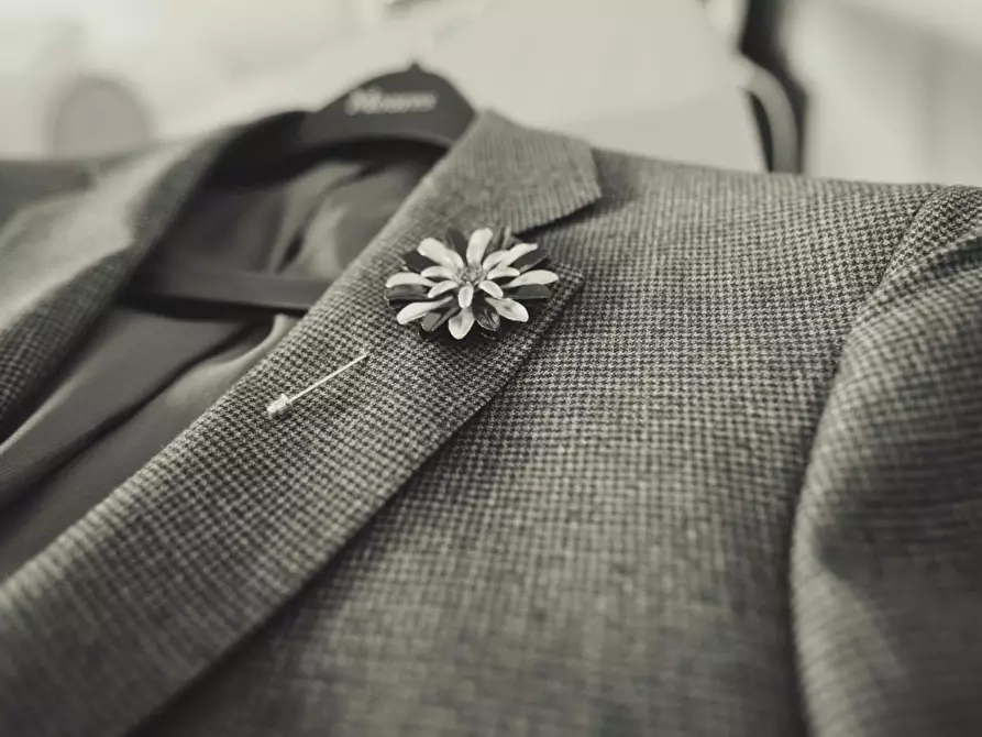 Immagine 17 di Locale commerciale in affitto  a Empoli