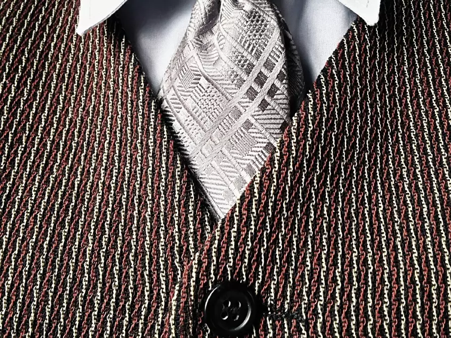 Immagine 21 di Locale commerciale in affitto  a Empoli