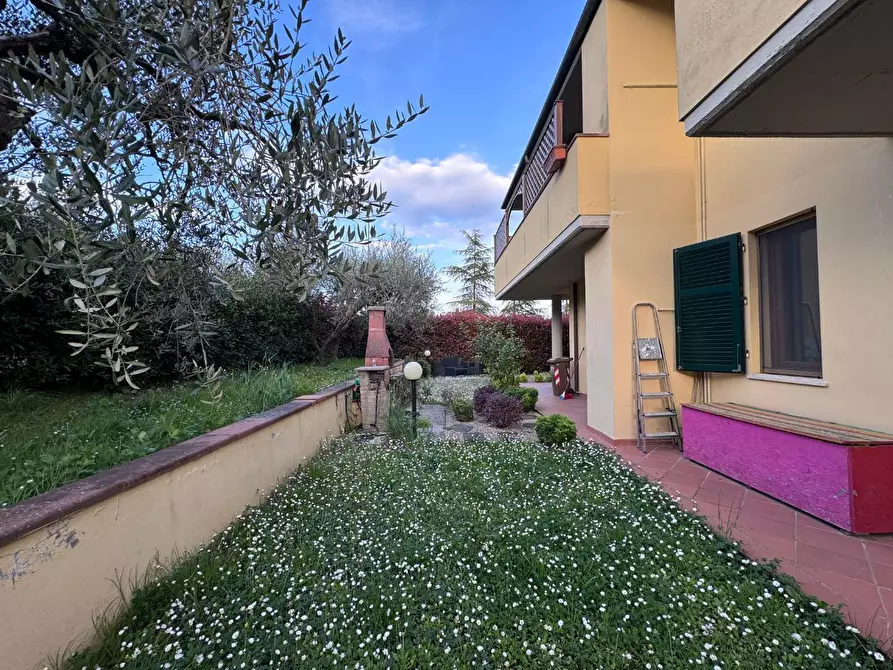 Immagine 11 di Appartamento in vendita  a Cerreto Guidi