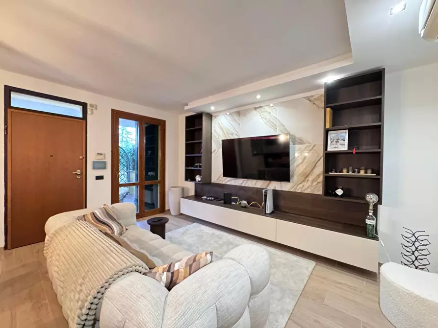 Immagine 23 di Appartamento in vendita  a Cerreto Guidi