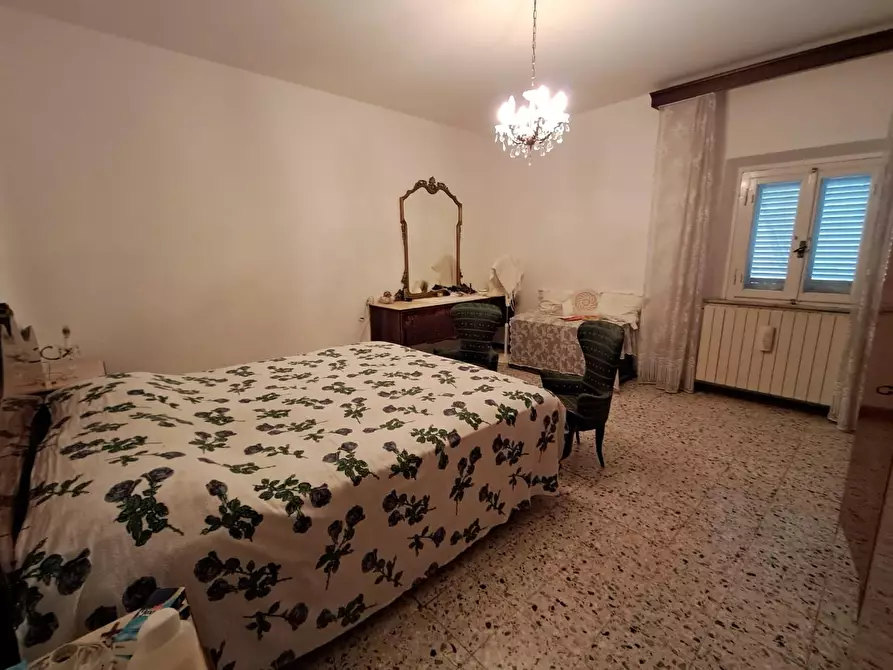 Immagine 9 di Terratetto in vendita  a Pontedera