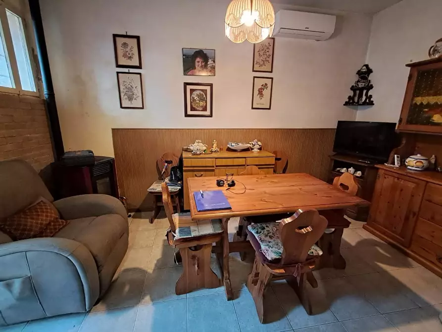 Immagine 2 di Terratetto in vendita  a Pontedera