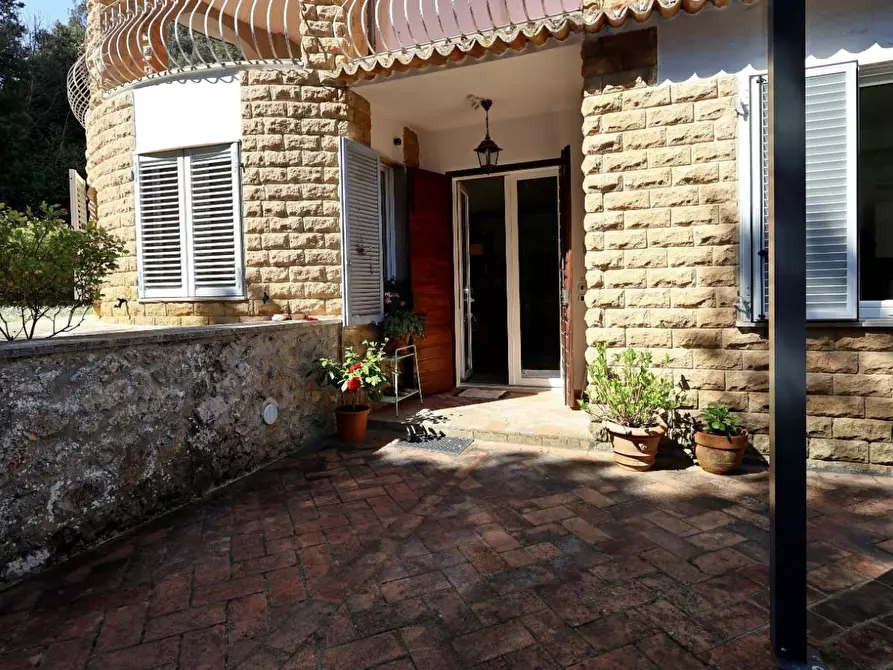 Immagine 3 di Appartamento in vendita  a Monteriggioni