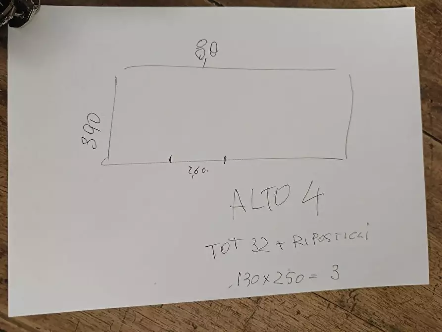 Immagine 10 di Garage in vendita  a Pisa