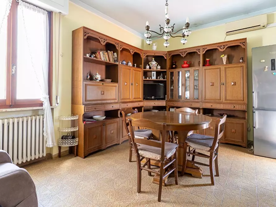 Immagine 8 di Appartamento in vendita  a Empoli