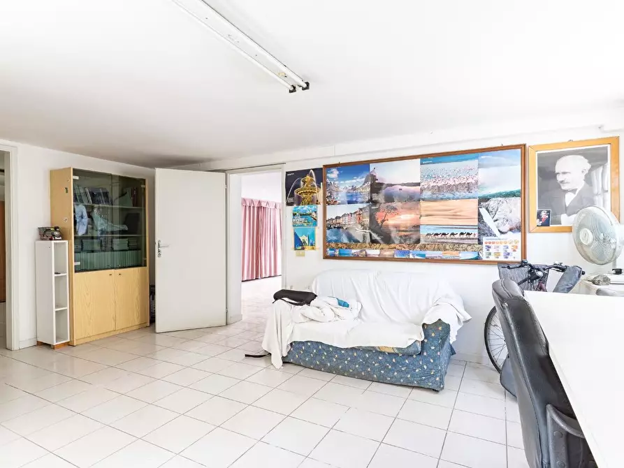 Immagine 26 di Appartamento in vendita  a Empoli