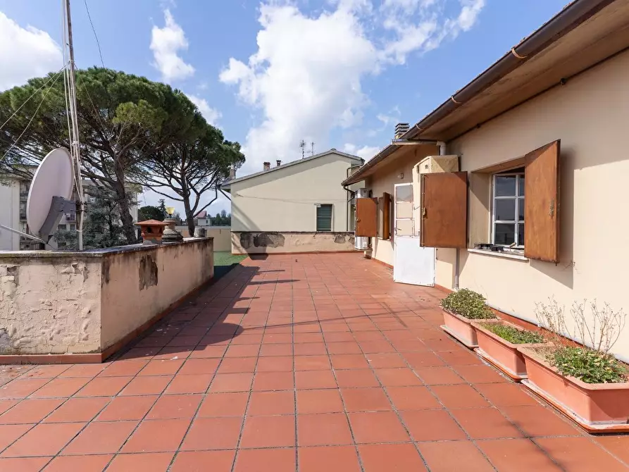 Immagine 41 di Appartamento in vendita  a Empoli