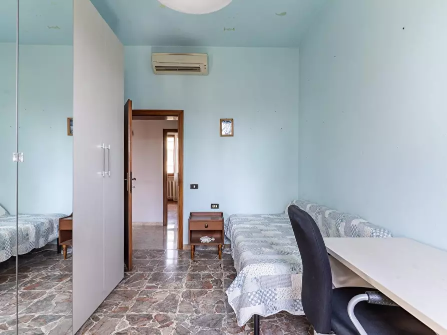 Immagine 20 di Appartamento in vendita  a Empoli