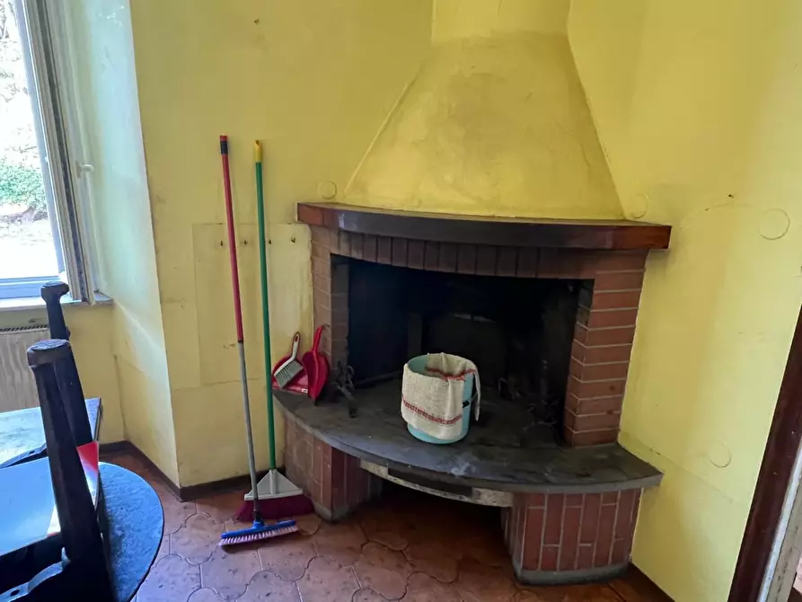 Immagine 5 di Appartamento in vendita  a Massa