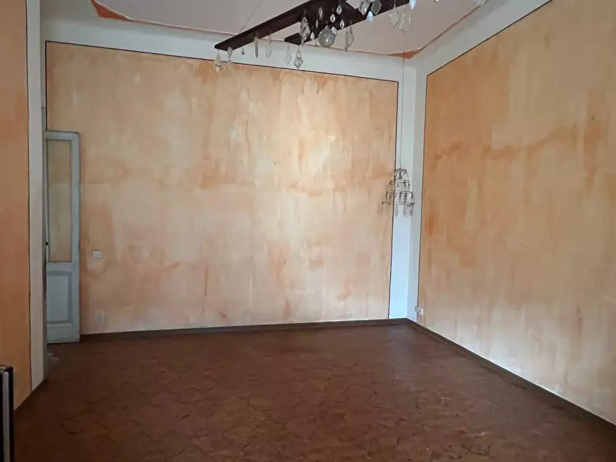 Immagine 21 di Appartamento in vendita  a Massa