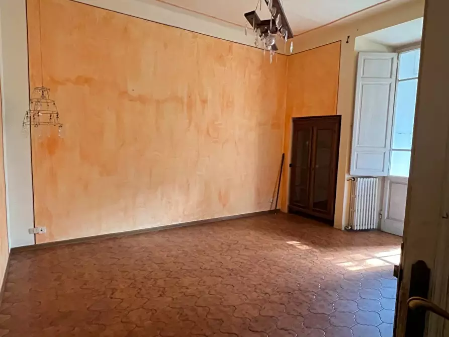 Immagine 29 di Appartamento in vendita  a Massa