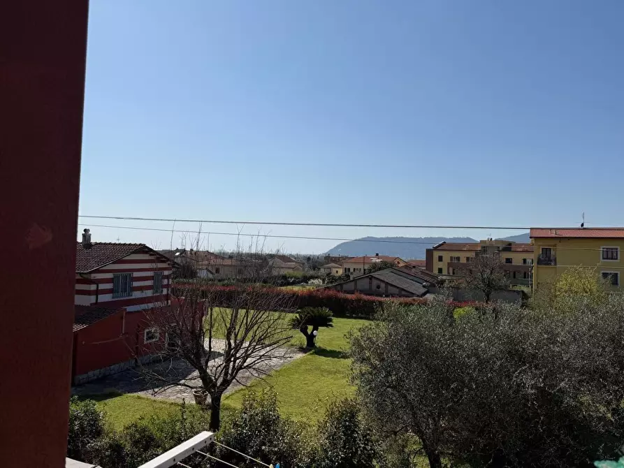 Immagine 9 di Appartamento in vendita  a Castelnuovo Magra