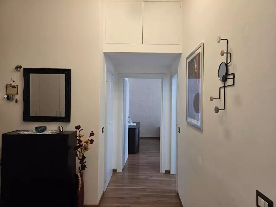 Immagine 34 di Appartamento in vendita  a Siena