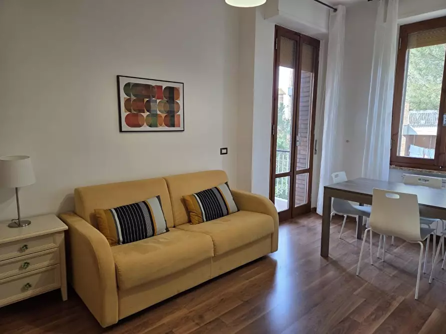 Immagine 5 di Appartamento in vendita  a Siena