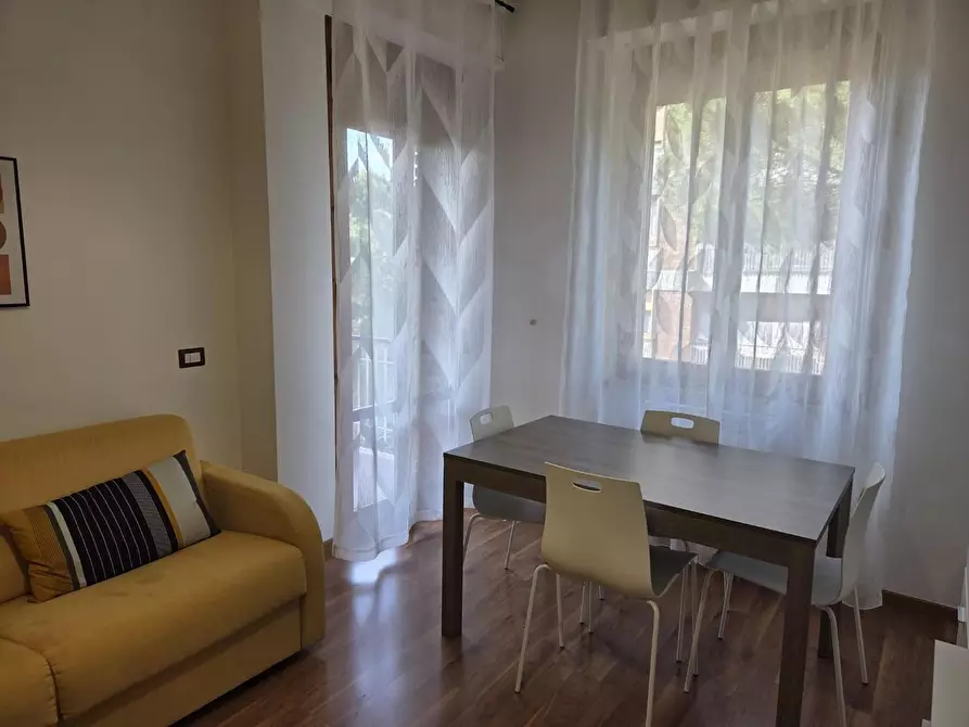 Immagine 10 di Appartamento in vendita  a Siena