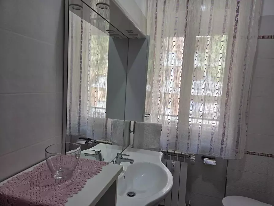 Immagine 29 di Appartamento in vendita  a Siena