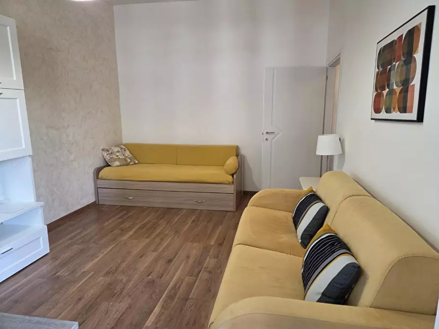 Immagine 7 di Appartamento in vendita  a Siena