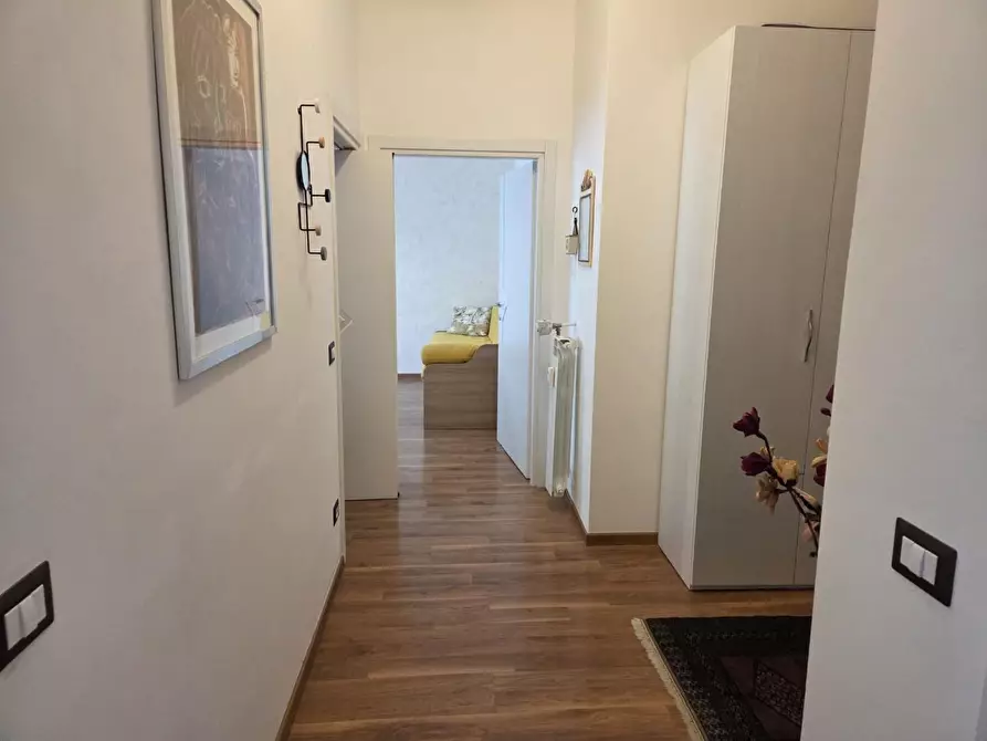 Immagine 31 di Appartamento in vendita  a Siena