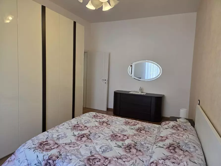 Immagine 22 di Appartamento in vendita  a Siena