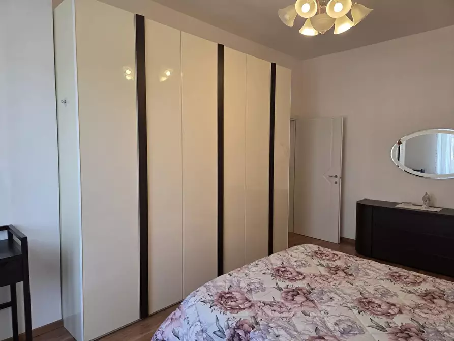 Immagine 23 di Appartamento in vendita  a Siena