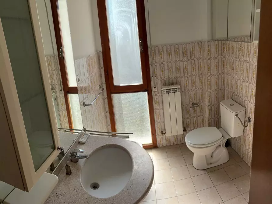 Immagine 8 di Appartamento in affitto  a Pisa