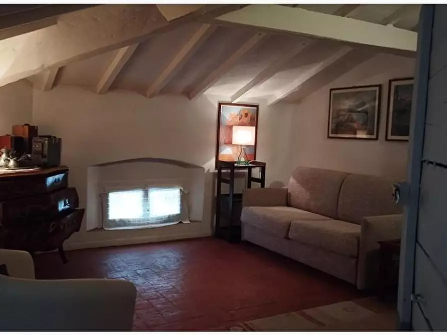 Immagine 1 di Terratetto in vendita  a Cascina