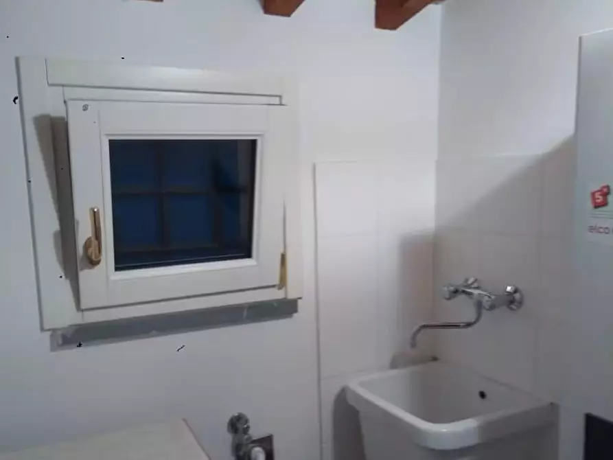 Immagine 6 di Appartamento in affitto  a Vicopisano