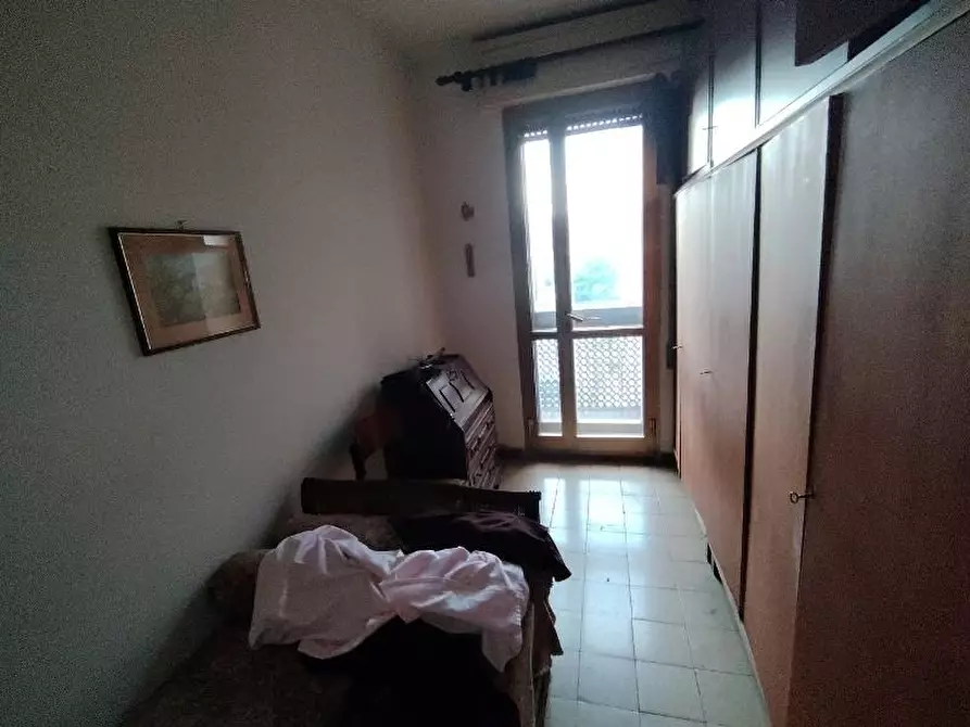 Immagine 13 di Appartamento in vendita  a Massa