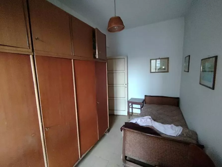 Immagine 14 di Appartamento in vendita  a Massa