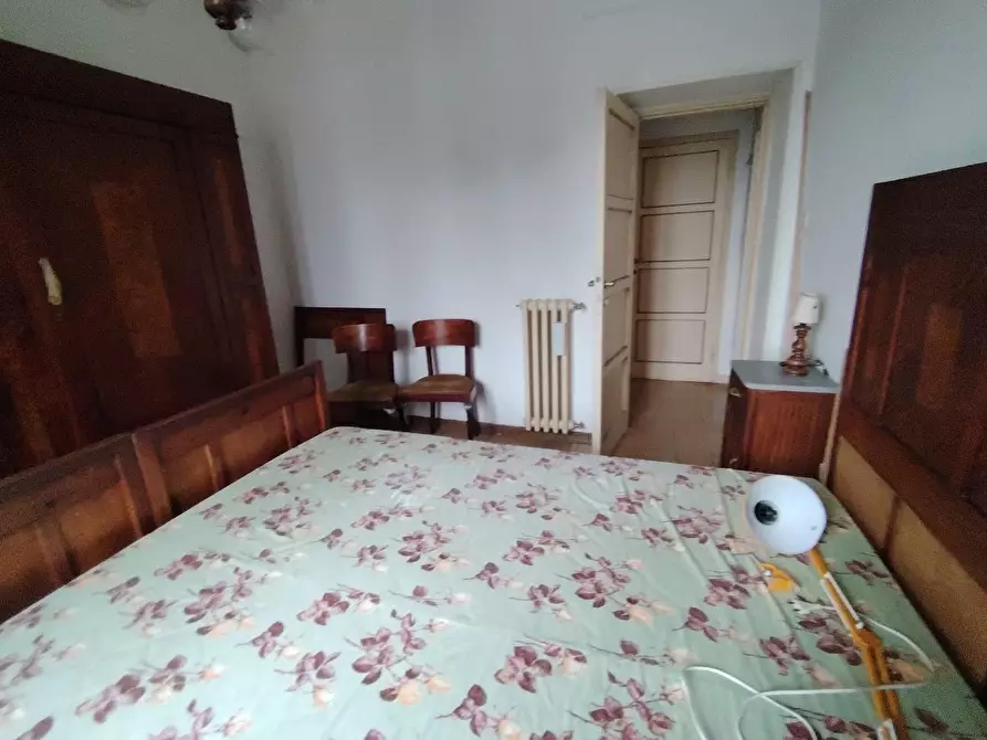 Immagine 11 di Appartamento in vendita  a Massa