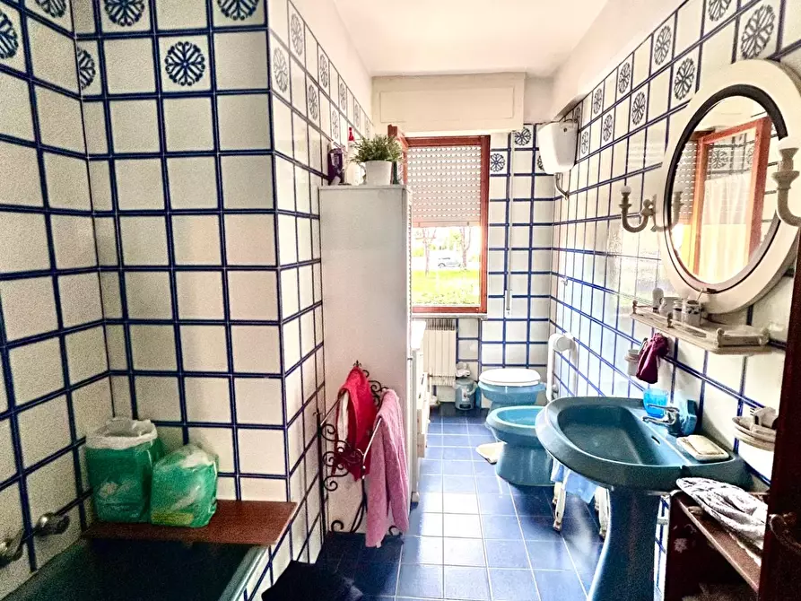 Immagine 17 di Appartamento in vendita  a Pisa