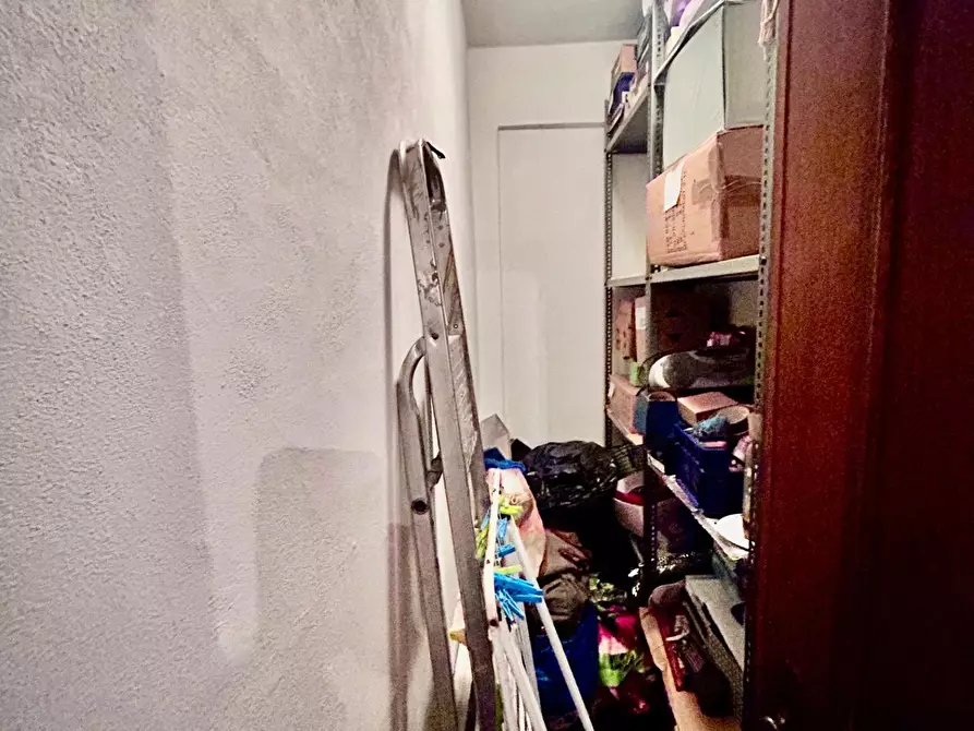 Immagine 23 di Appartamento in vendita  a Pisa