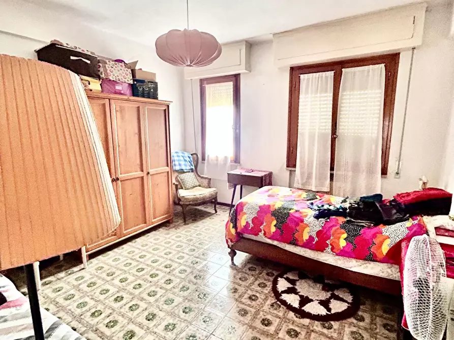 Immagine 21 di Appartamento in vendita  a Pisa