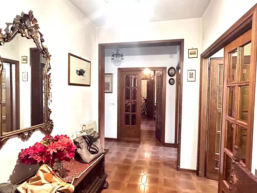 Immagine 6 di Appartamento in vendita  a Pisa