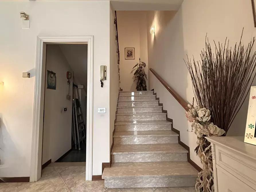 Immagine 3 di Villetta a schiera in vendita  a Santa Croce Sull'arno