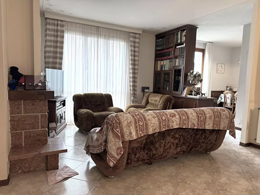 Immagine 5 di Villetta a schiera in vendita  a Santa Croce Sull'arno