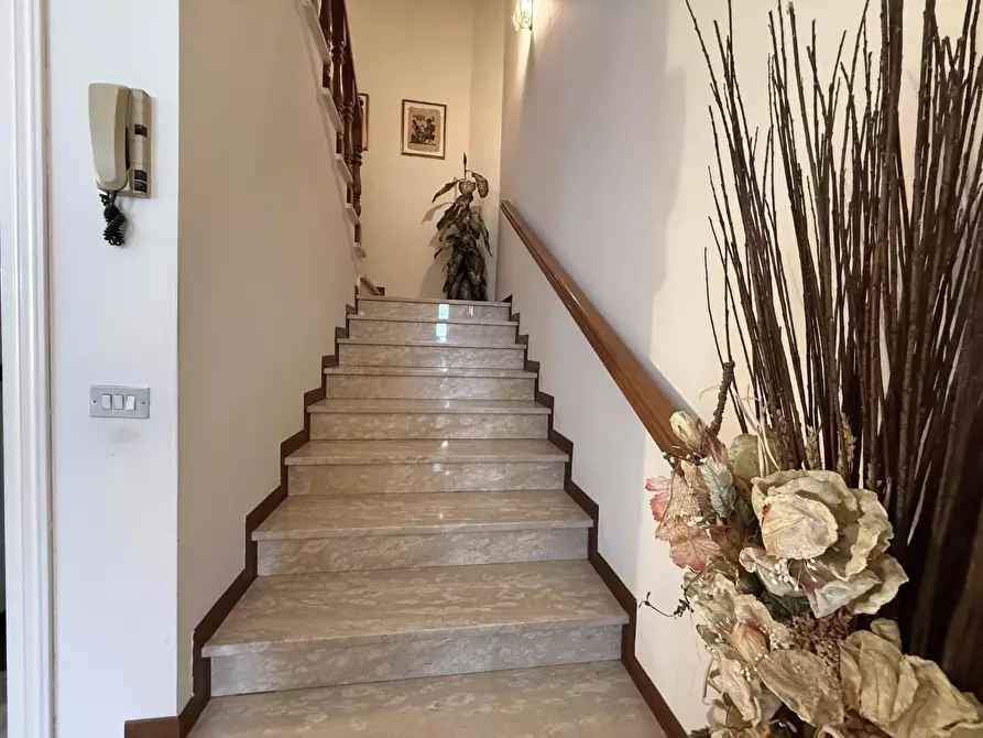 Immagine 13 di Villetta a schiera in vendita  a Santa Croce Sull'arno