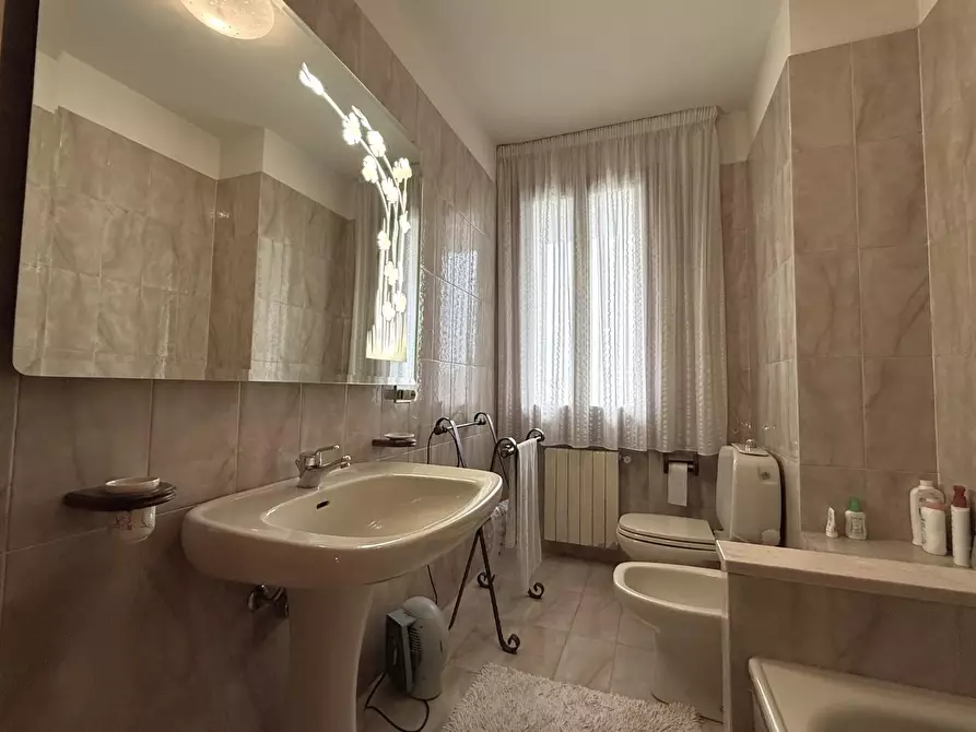 Immagine 26 di Villetta a schiera in vendita  a Santa Croce Sull'arno