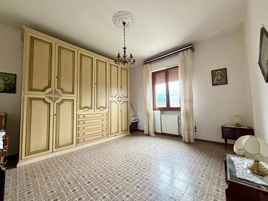 Immagine 19 di Appartamento in vendita  a Vinci