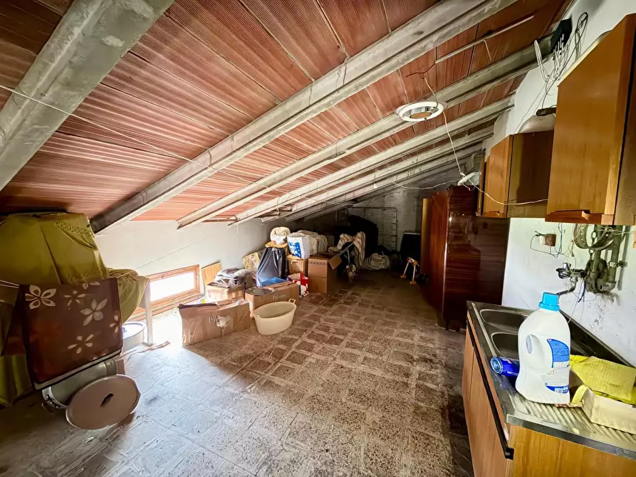 Immagine 28 di Appartamento in vendita  a Vinci